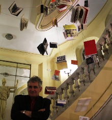 Atxaga presents “El paraíso y los gatos” in Madrid
