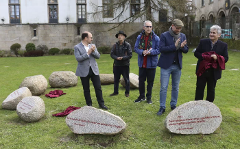 Bernardo Atxaga contributes a stone to the Talking Stones Garden in Santiago de Compostela